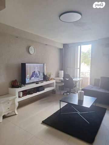 דירה, בנימין 22, גבעת ציון וגבעת הפרחים, אשקלון