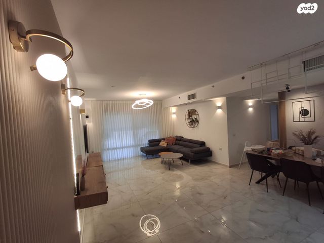 דרך הפארק 23