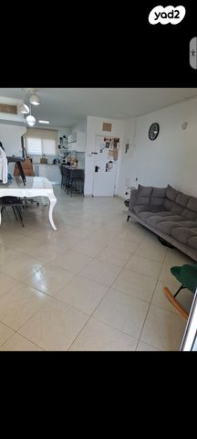 דירת גן, ירושלים 99, שפירא, אופקים