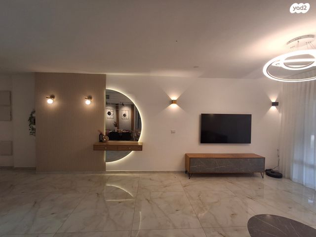 דירה, דרך הפארק 23, קרית השרון, נתניה