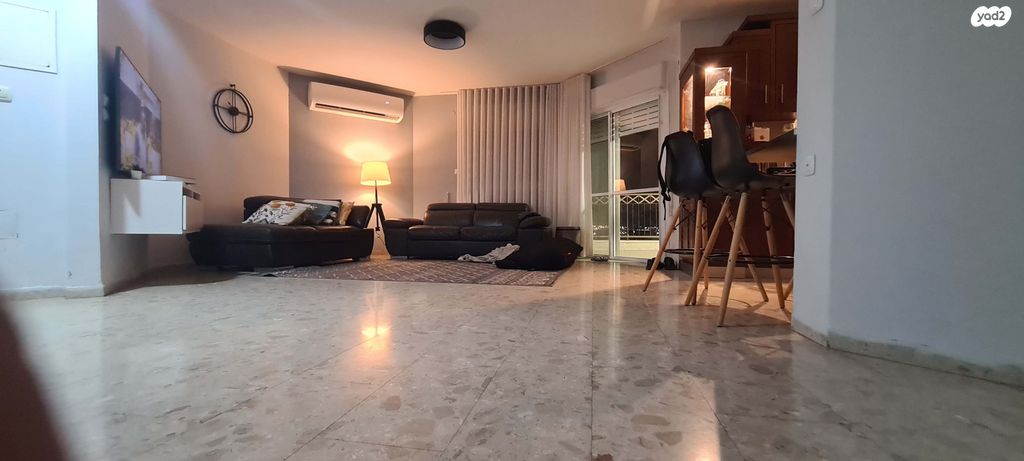 גג/ פנטהאוז, אתא 1, בית וגן, קרית אתא