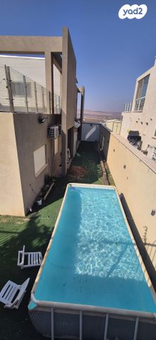 בית פרטי/ קוטג', חניון בית אלפא 1, חפצי בה, חפצי בה