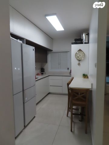 דירה, ד"ר נתן בירנבוים 5, נווה אחיעזר א', בני ברק