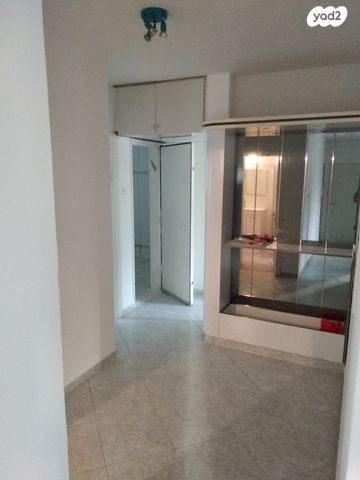 דירה, פרופ. זאב וילנאי 10, רמות, באר שבע