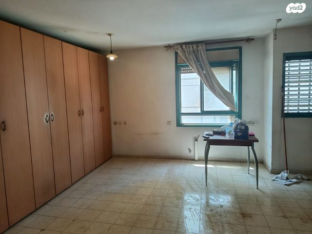 סטודיו/ לופט, ארבע עונות 12, גני אביב, לוד