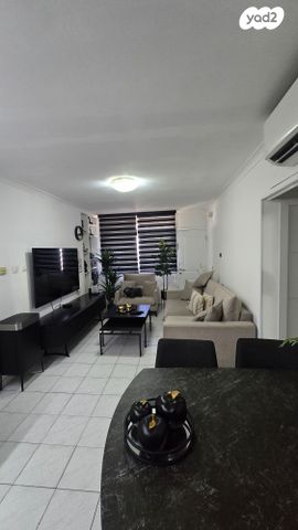 דירת גן, שור 887, ערבה, אילת