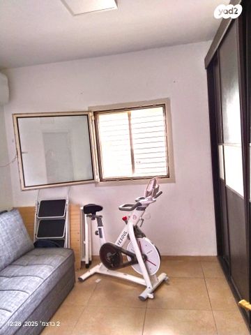 דירה, גולן 17, גבעת אלונים, יקנעם עילית