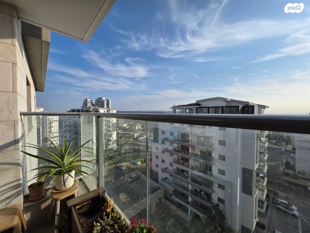 דירה, דרך היער 1, שער הגיא מערב, יקנעם עילית