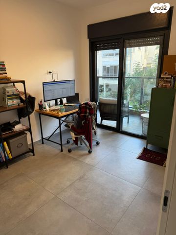 דירה, שלמה בן יוסף 7, שכונת חשמונאים, מרכז העיר א, רמת גן