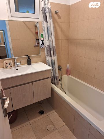 דירה, אדמונד פלג 5, נווה יעקב, ירושלים