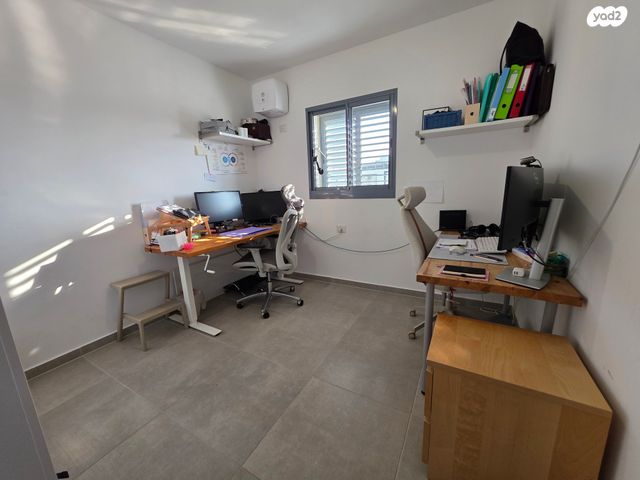 דירה, דרך היער 1, שער הגיא מערב, יקנעם עילית