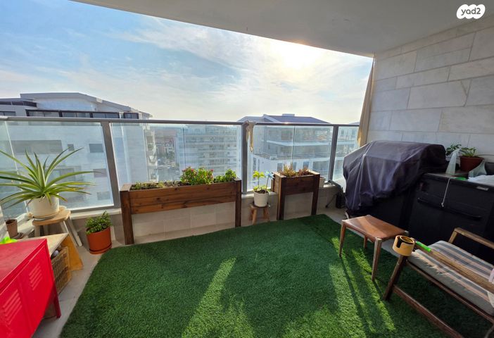 דירה, דרך היער 1, שער הגיא מערב, יקנעם עילית