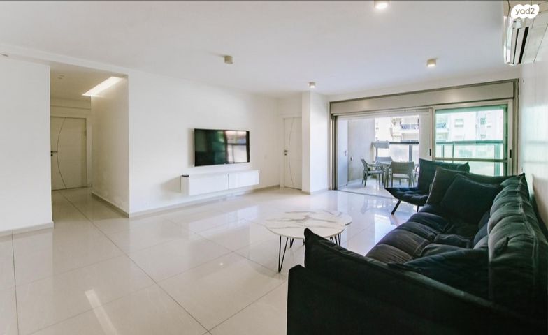 דירה, יהושע רבינוביץ 55, בן גוריון, חולון