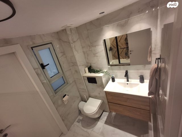 דירה, דרך הפארק 23, קרית השרון, נתניה