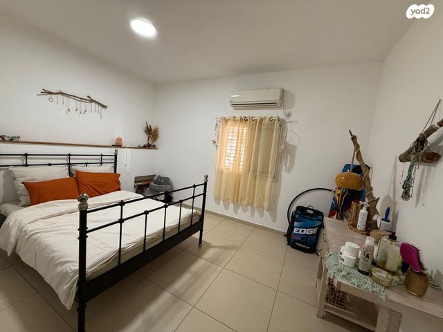 דירת גן, אדום 181, האשל, אילת