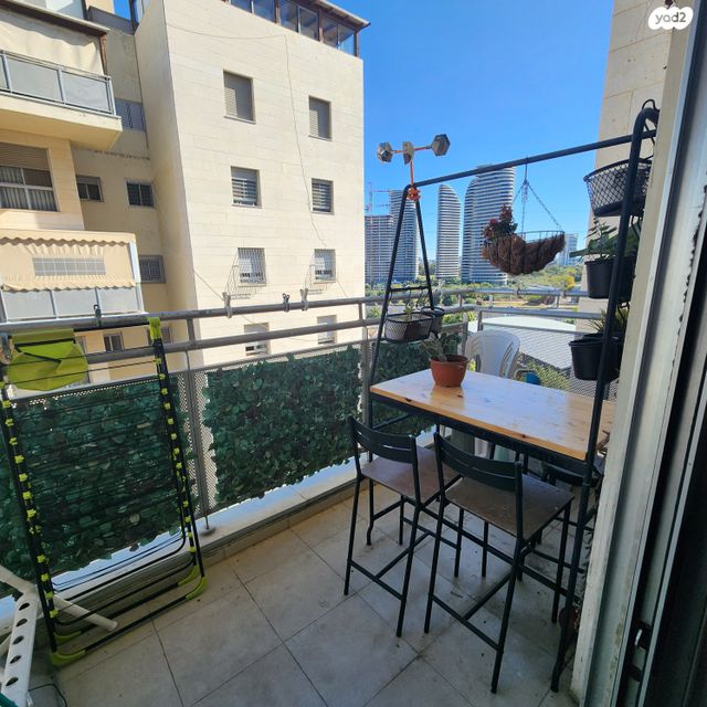 דירה, החולה 23, נווה יהושע, ערמונים, רמת גן