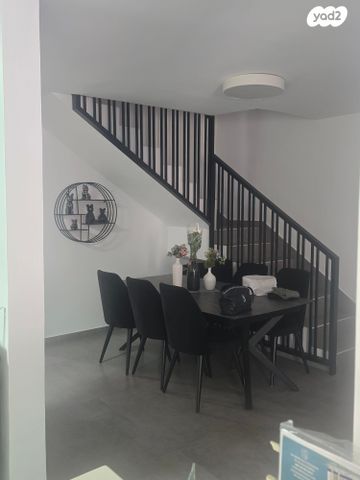 בית פרטי/ קוטג', ברקן 17, נווה חורש, דימונה