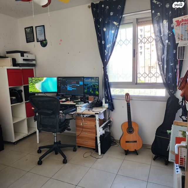 דירה, החולה 23, נווה יהושע, ערמונים, רמת גן