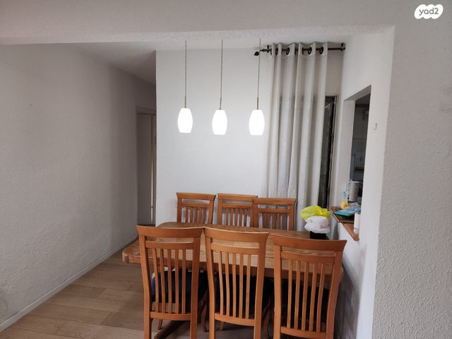 שדרות גולדה מאיר 11