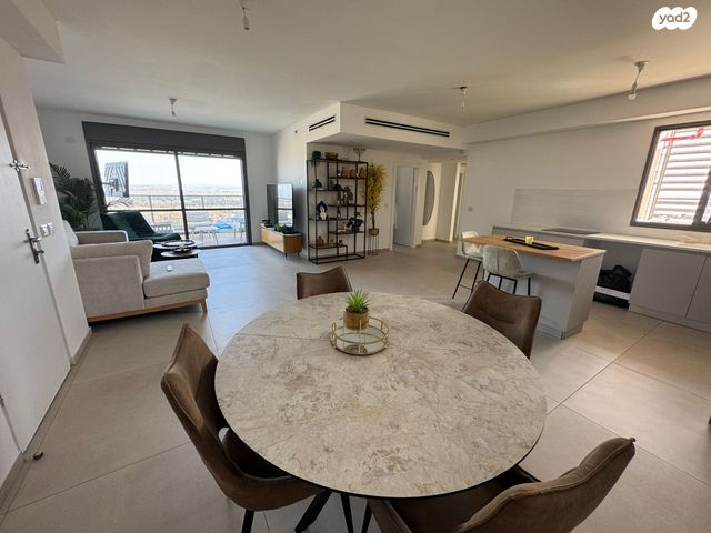 דירה, מלחמת ששת הימים 6, מרכז העיר, חדרה