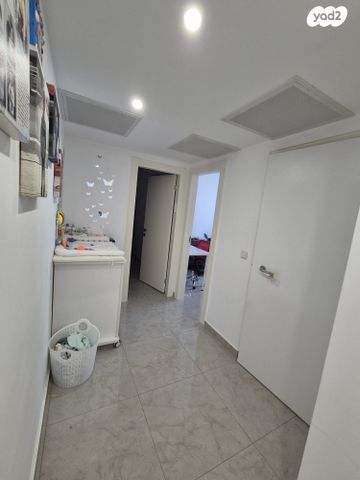 דירה, מבצע שלמה 1, המחנה הצבאי, קרית מלאכי