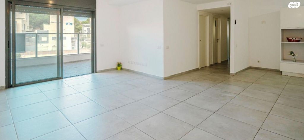 דירה, גפן 7, החורש, חריש