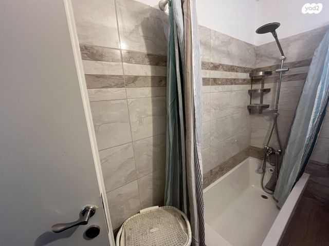 דירה, אביר יעקב 30, נווה יעקב, ירושלים