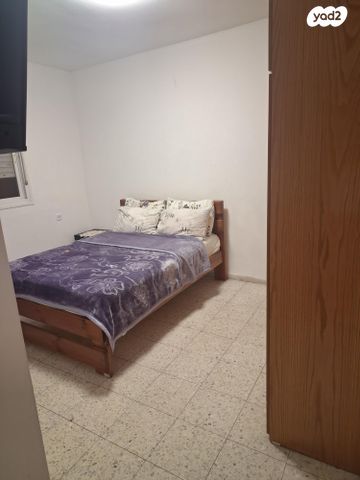 דירה, אבן גבירול 8, מרכז פרדס חנה, פרדס חנה כרכור