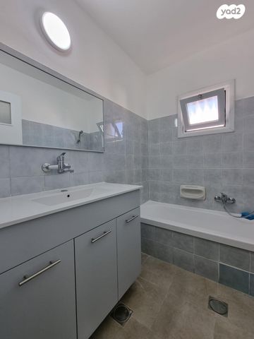 גג/ פנטהאוז, משה גבירצמן 8, פסגת זאב, ירושלים