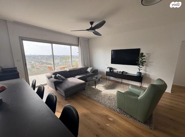 דירה, דרך רמתיים 9, שאר העיר, הוד השרון