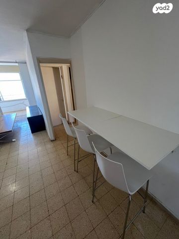 דירה, חטיבת כרמלי 44, נווה פז, חיפה