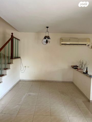 דו משפחתי, רימון 6, נוף הגלעד, בית שאן