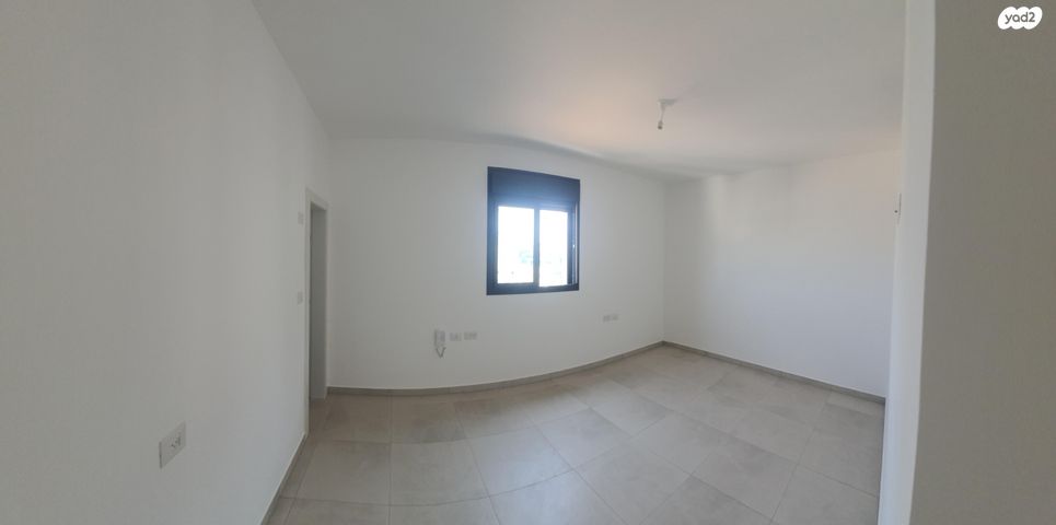 דירה, דבורה עומר 9, נאות שדה, רעננה