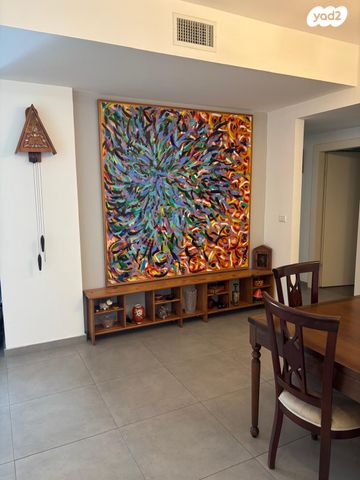 דירה, חנקין 11, מגדיאל, הוד השרון