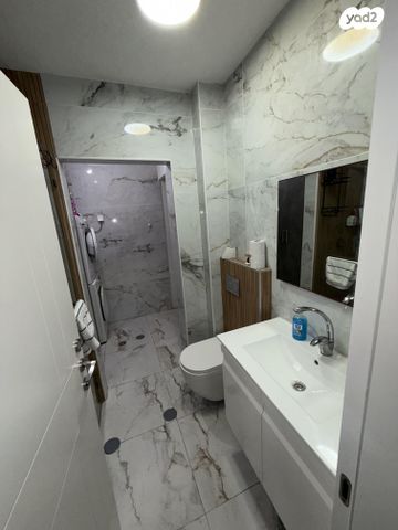 דירת גן, בר ניסן 32, נווה זאב, נאות אילן, באר שבע