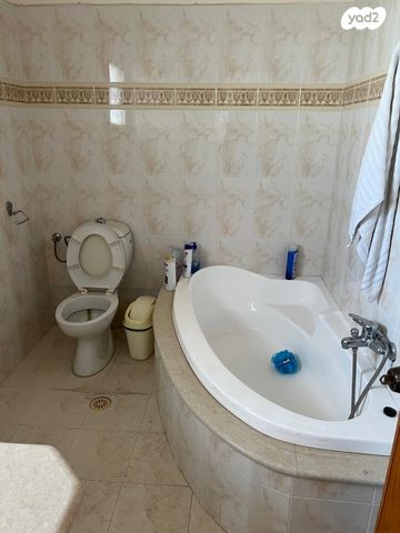 דו משפחתי, רימון 6, נוף הגלעד, בית שאן