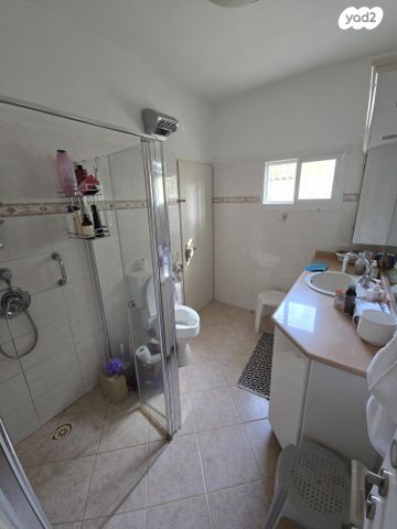 בית פרטי/ קוטג', דרור 40, מרכז פרדס חנה, פרדס חנה כרכור