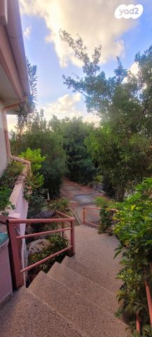 בית פרטי/ קוטג', יגאל אלון 6, מושבה מרכז, זכרון יעקב