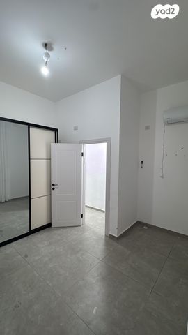 דירה, ציפורה זייד 12, הדר עליון, חיפה