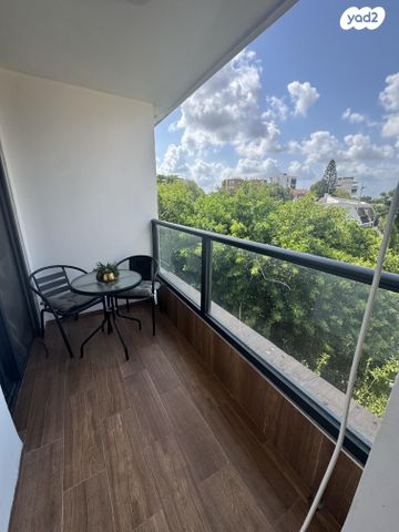 שדרות יוספטל 61