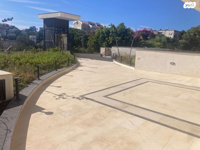 שדרות ודג'ווד 9