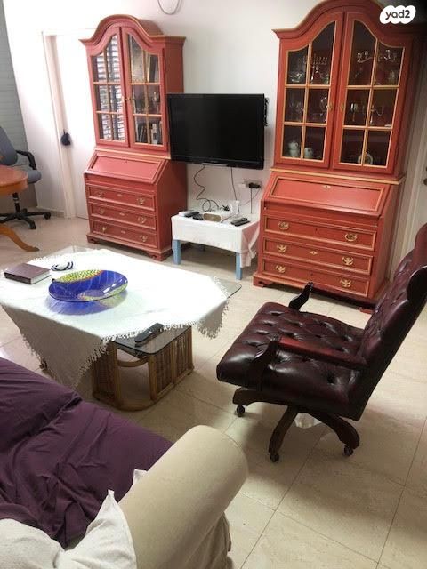 אברהם טביב 9