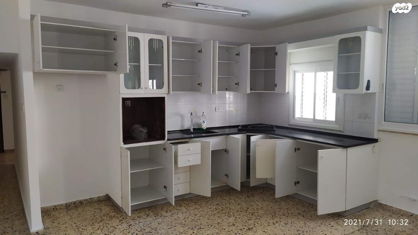 שדרות חיים וייצמן 89