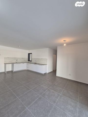 הרב שלום שבזי 215