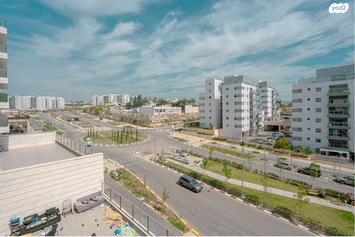 דירה, שדרות ההגשמה 14, הפרחים, חריש