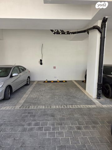 דירה, שדרות כצנלסון 1, מרכז העיר, קרית אתא