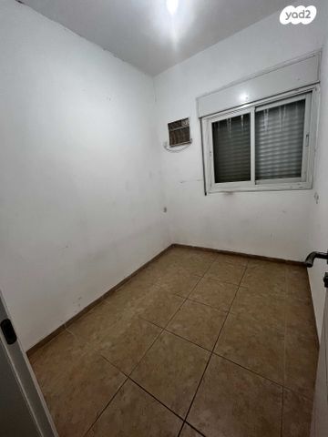 דירה, שדרות וייצמן 55, ביאליק דרום, קרית ביאליק