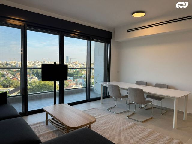 דירה, מרדכי אנילביץ' 7, קרית ויצמן, רעננה