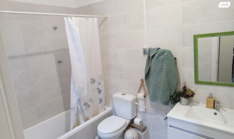 דירה, סביון 24, הפרחים, חריש