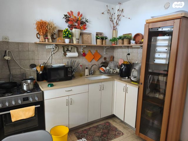 דירה, החשמונאים 16, מוצקין הותיקה, קרית מוצקין